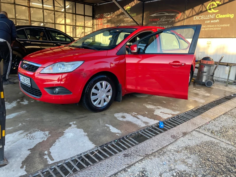 Ford Focus 1.4 I benzin, снимка 1 - Автомобили и джипове - 48954711