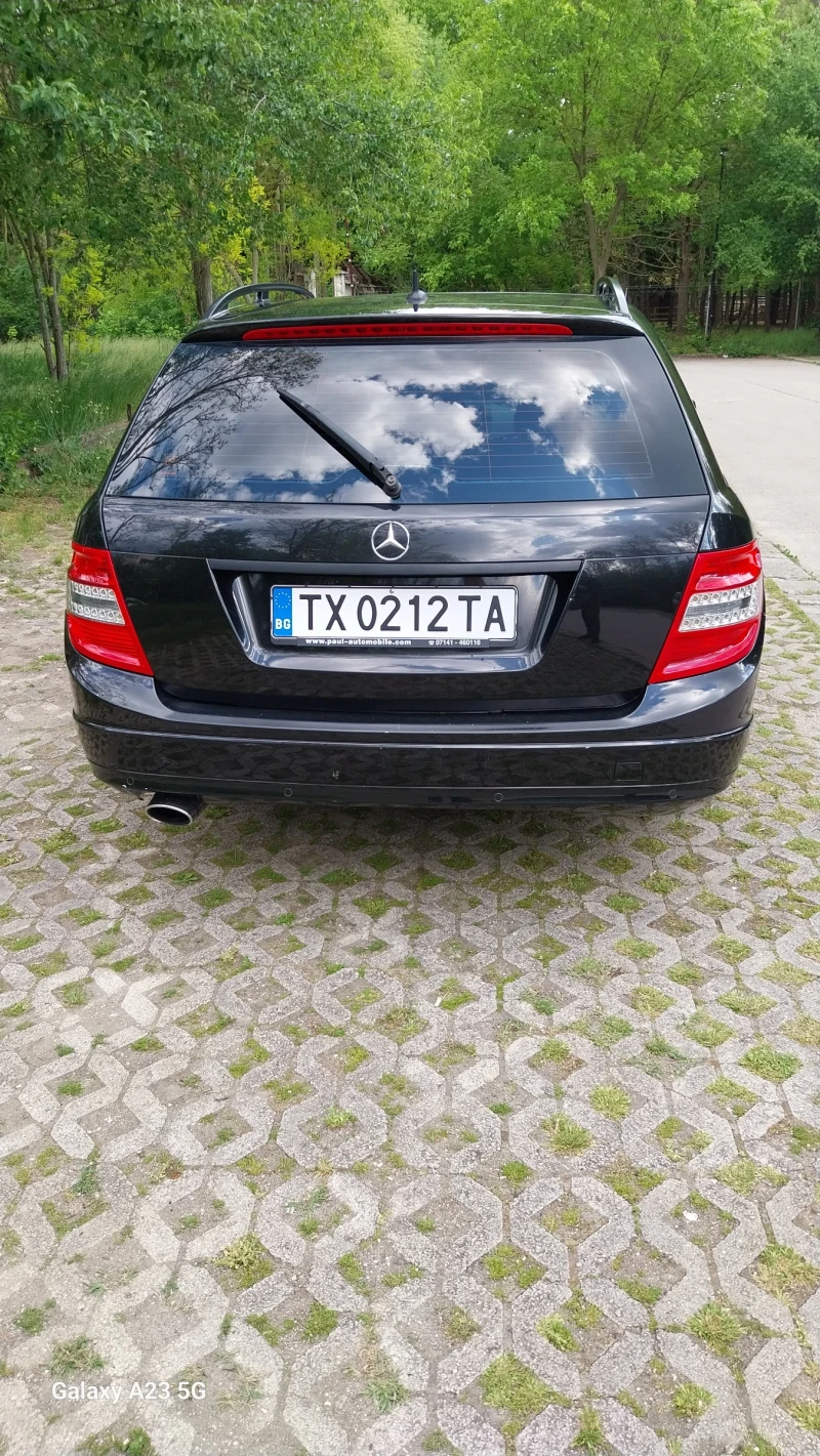 Mercedes-Benz C 220, снимка 14 - Автомобили и джипове - 50294343