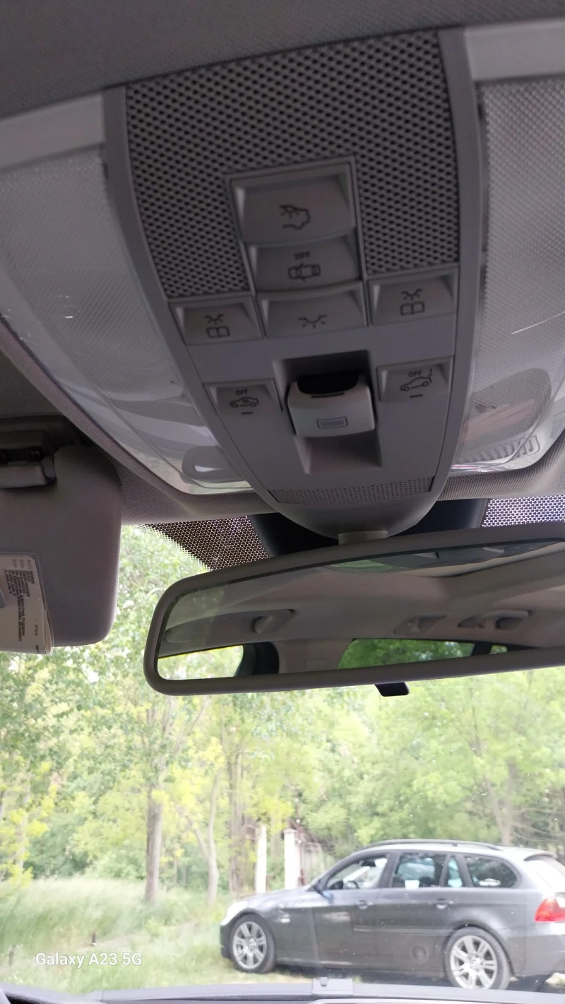 Mercedes-Benz C 220, снимка 6 - Автомобили и джипове - 50294343