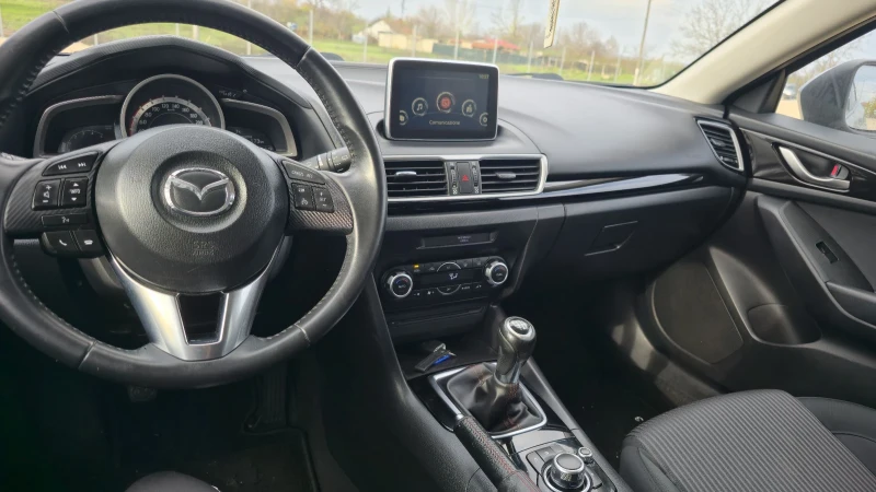 Mazda 3 2.2 SkyActiv-D, снимка 8 - Автомобили и джипове - 52536668