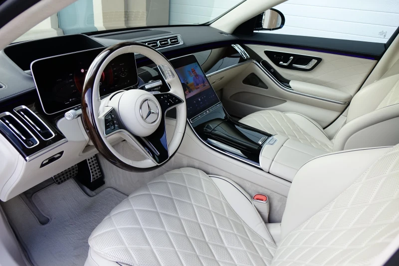 Mercedes-Benz S 580 EXCLUSIVE* AMG LINE* 4MATIC* 3 TV* LONG* , снимка 9 - Автомобили и джипове - 52604421