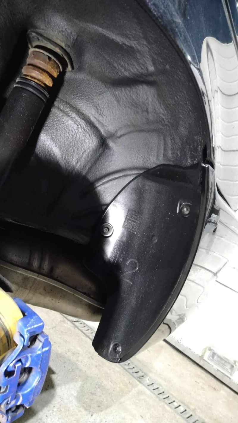 BMW 330 Ci, снимка 9 - Автомобили и джипове - 52633087