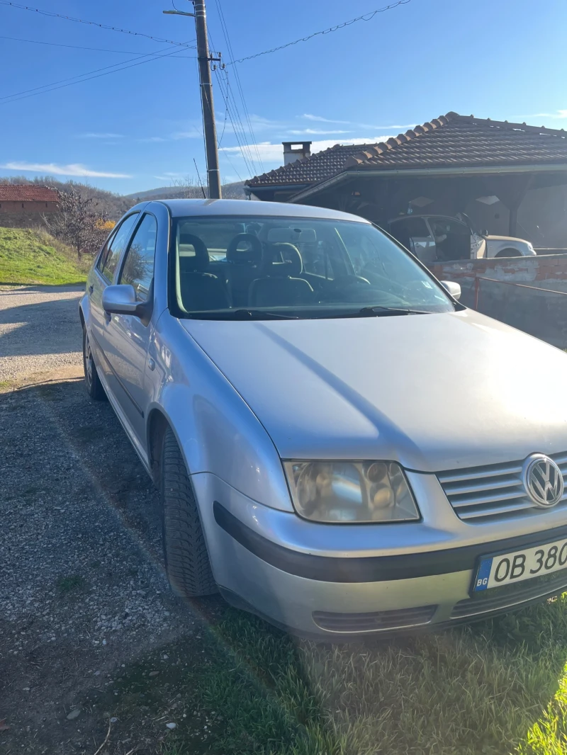 VW Bora, снимка 2 - Автомобили и джипове - 52790315