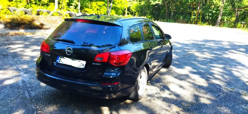 Opel Astra, снимка 3 - Автомобили и джипове - 52978686