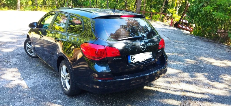 Opel Astra, снимка 4 - Автомобили и джипове - 52978686