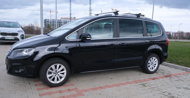 Seat Alhambra, снимка 4 - Автомобили и джипове - 53035836