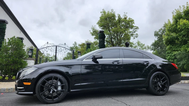 Mercedes-Benz CLS 55 AMG, снимка 3 - Автомобили и джипове - 53038685