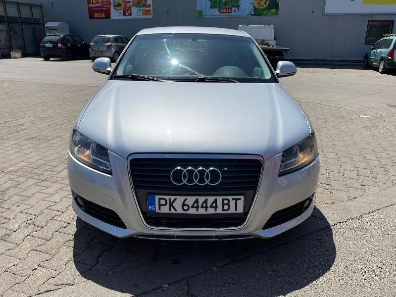 Audi A3 1.6 ТДИ 105кс, снимка 1 - Автомобили и джипове - 36715596