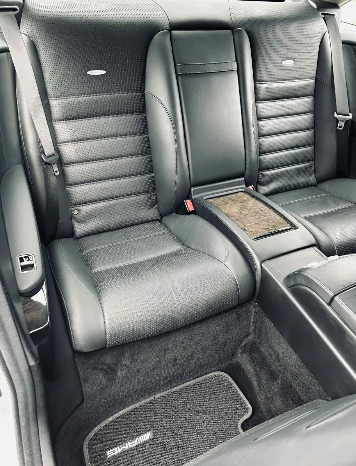 Mercedes-Benz CL 63 AMG 5.5 BiTurbo - изображение 7