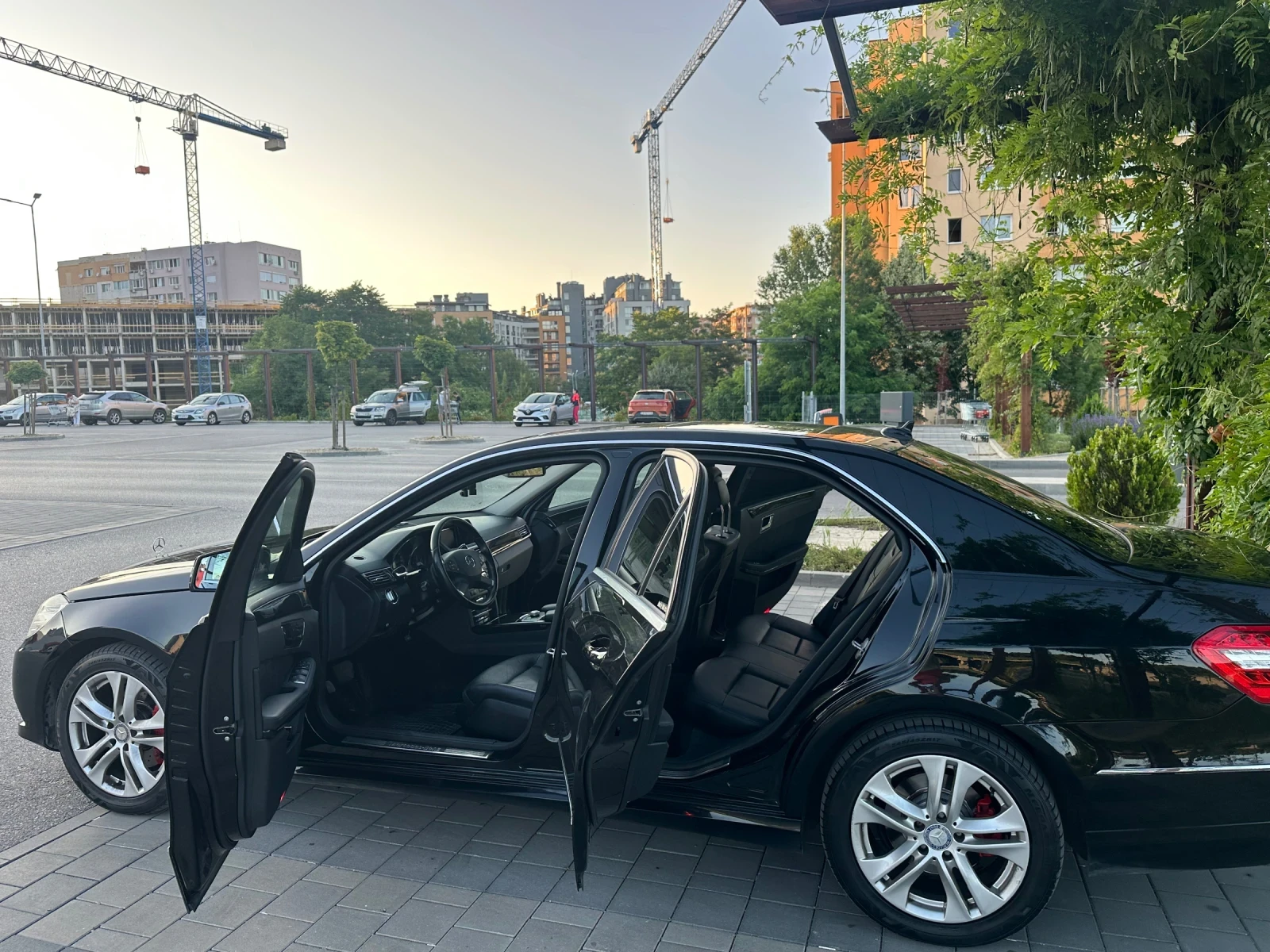 Mercedes-Benz E 350  - изображение 10