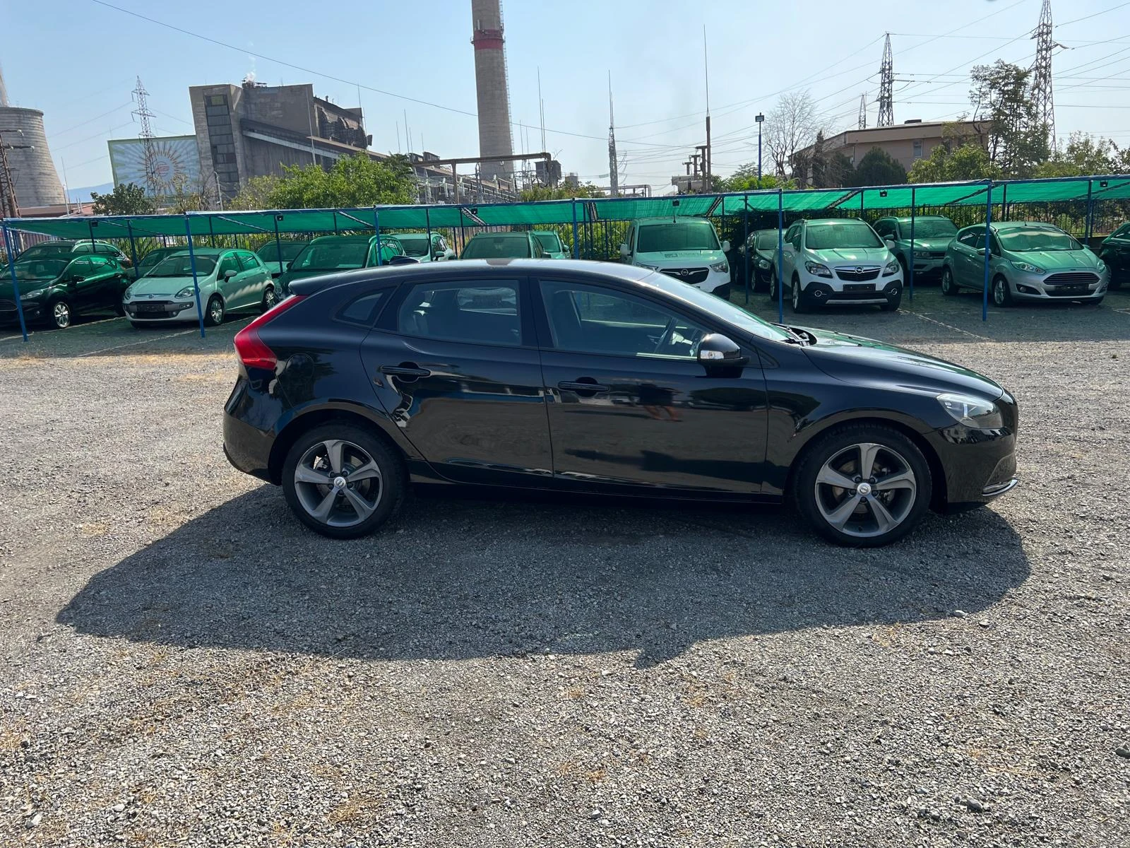 Volvo V40 2, 0 D2 ДИГИТАЛНО ТАБЛО НАВИГАЦИЯ - изображение 4
