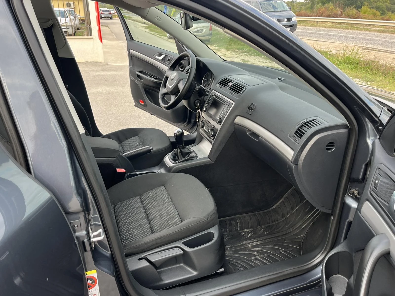 Skoda Octavia 1.2TURBO 105. 159 000 EURO 5A  | Mobile.bg   11