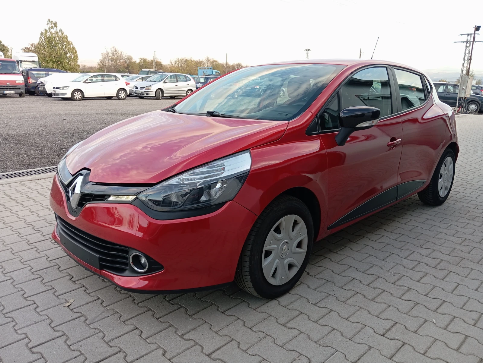 Renault Clio 1.2i ЛИЗИНГ  - изображение 3
