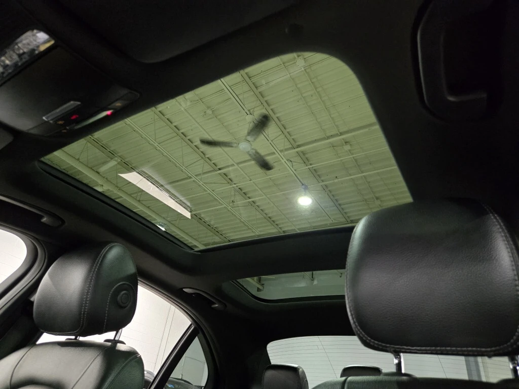 Mercedes-Benz C 300 4MATIC AMG PKG * CARFAX *    | Mobile.bg   17