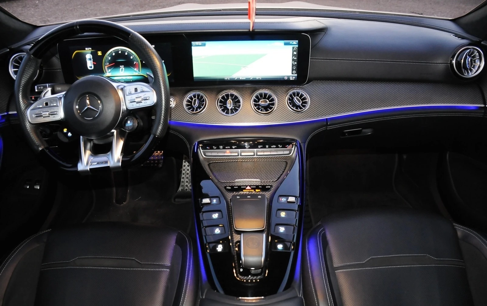 Mercedes-Benz AMG GT 63s 4Matic+  - изображение 7