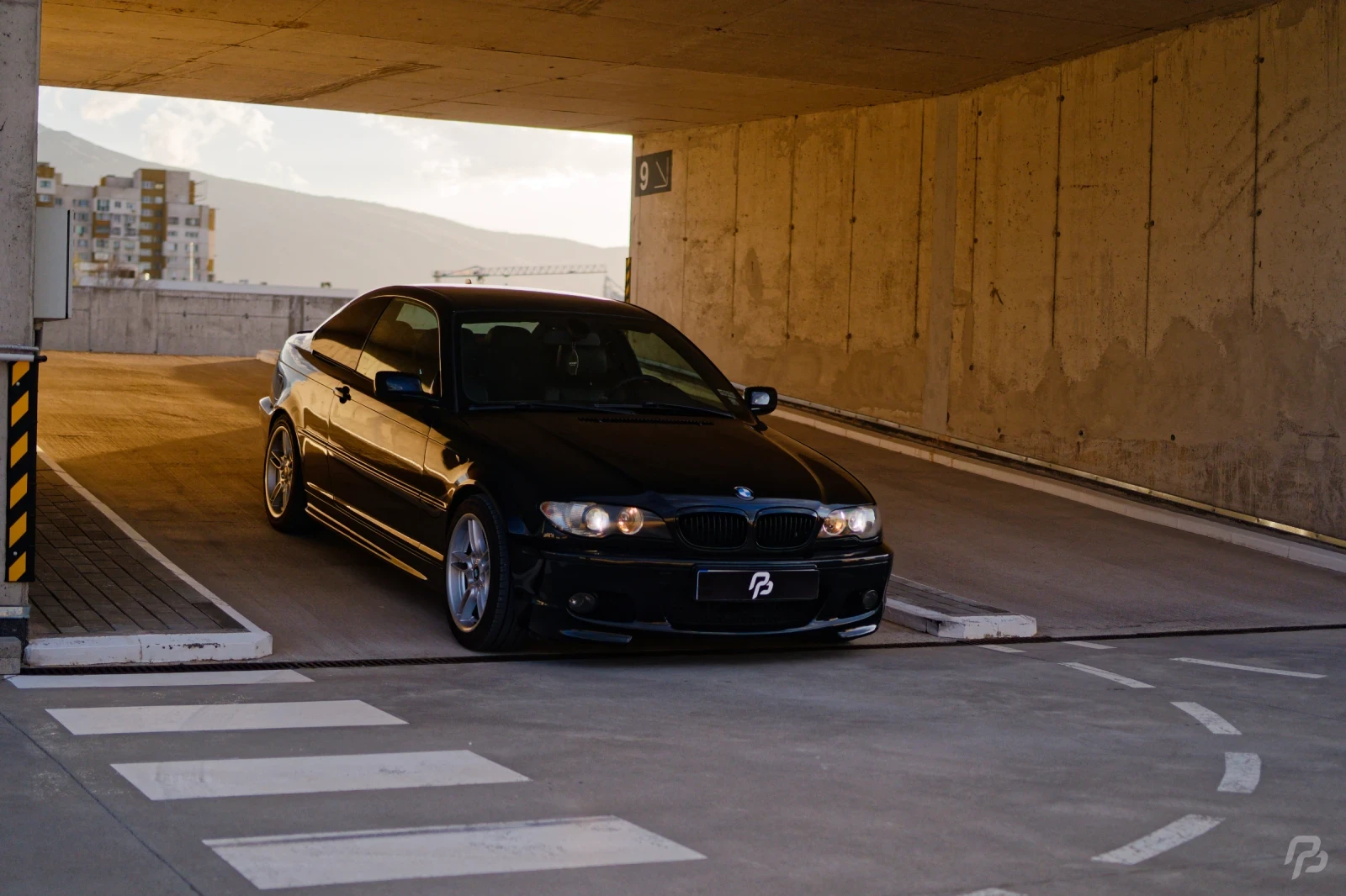 BMW 330 Ci - изображение 2