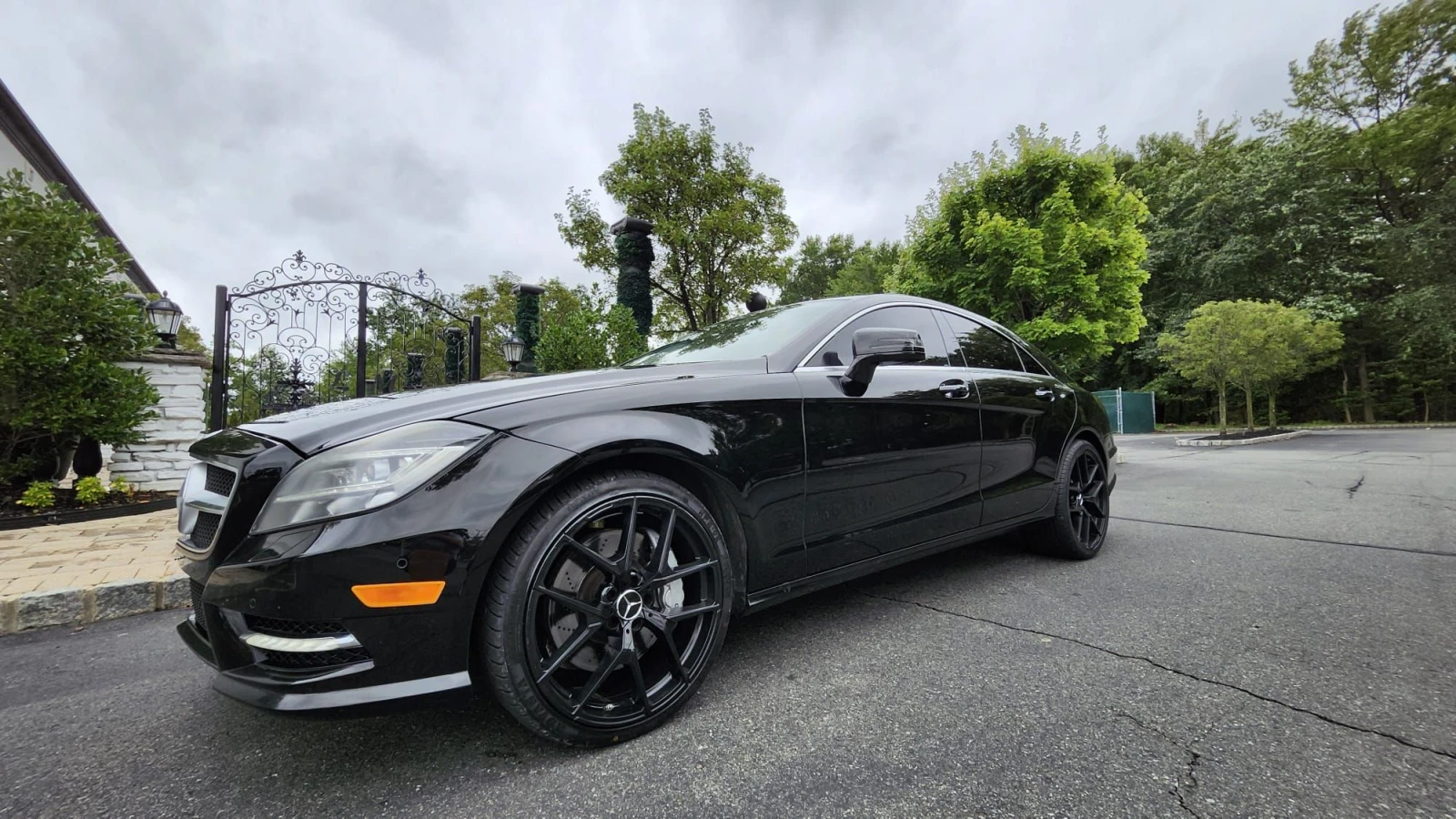 Mercedes-Benz CLS 55 AMG  - изображение 2