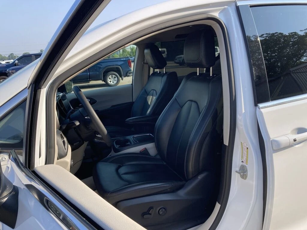 Chrysler Pacifica Touring L * * AWD * * ������ * * ����� ����� * *  | Mobile.bg � ����������� 11