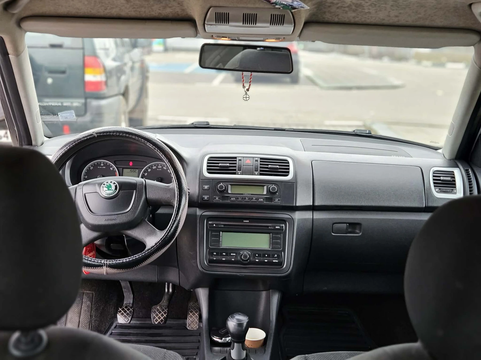 Skoda Fabia, снимка 9 - Автомобили и джипове - 53942021