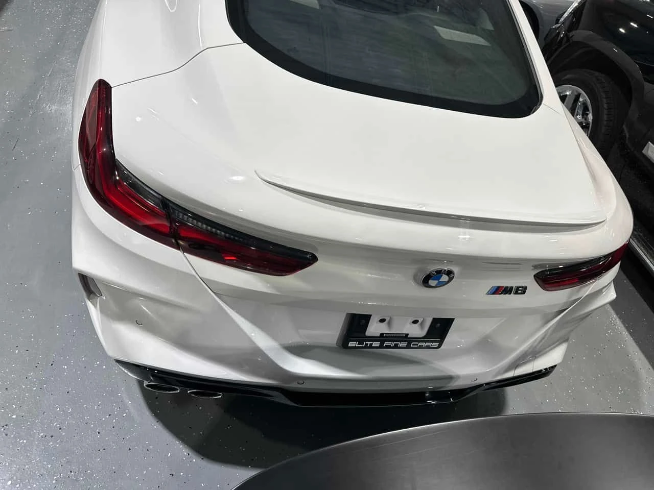 BMW M8 * Coupe * CARFAX * ЦЕНА ДО БГ - изображение 4