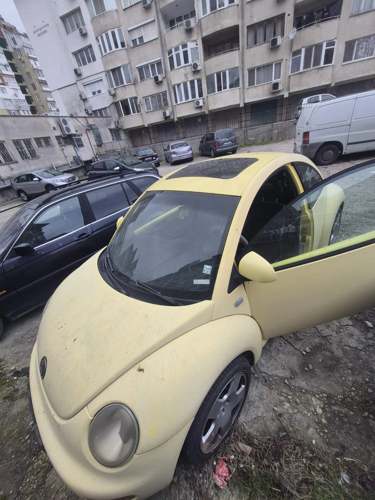 VW Beetle, снимка 5 - Автомобили и джипове - 53927855