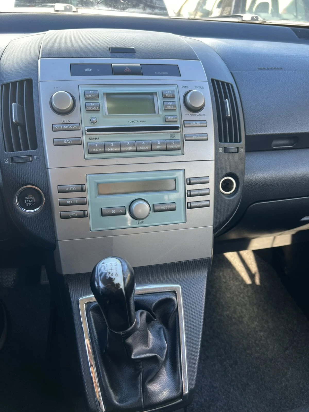 Toyota Corolla verso 2.2 D4D | Mobile.bg � ����������� 14