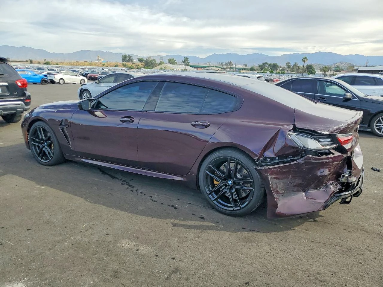 BMW M8 GRAN COUPE| CARBON CERAMIC| LASER| DISTRONIC| B&W  | Mobile.bg � ����������� 4