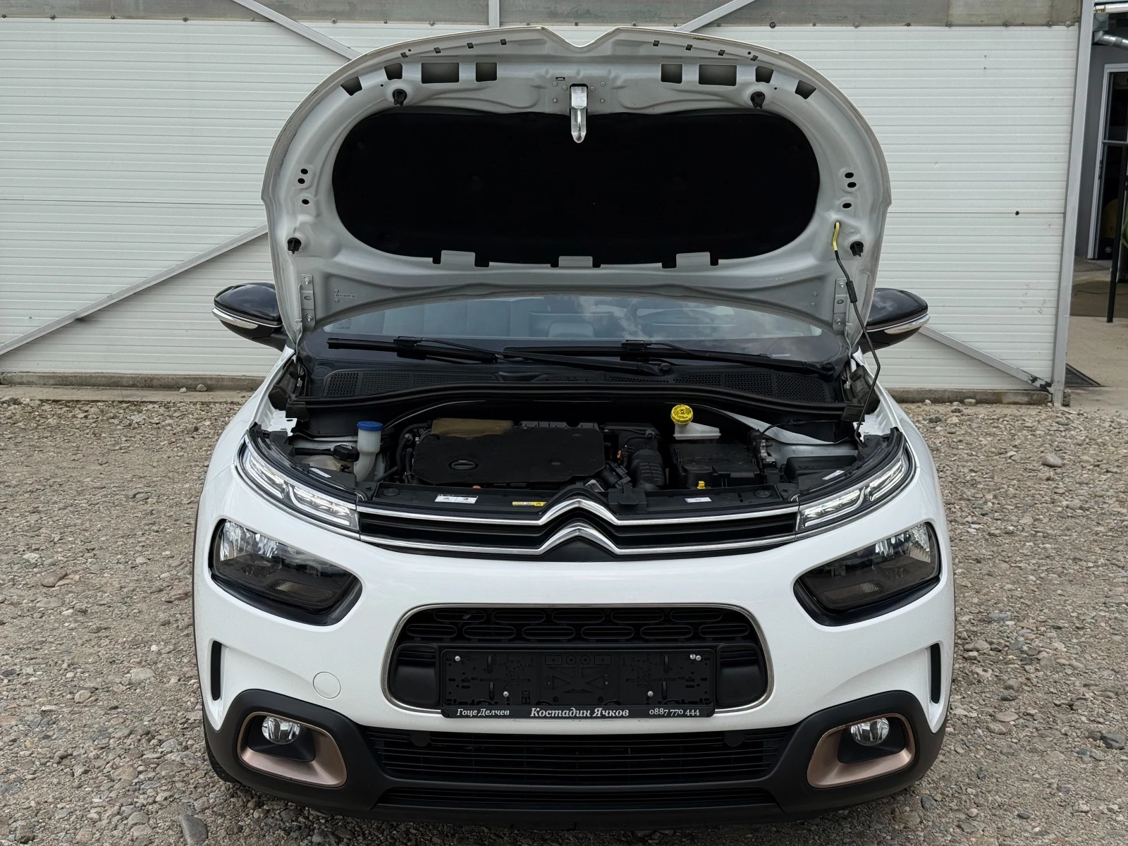 Citroen C4 Cactus 1.5 HDI Навигация/Камера/Carplay/Led/Лизинг, снимка 16 - Автомобили и джипове - 54783346