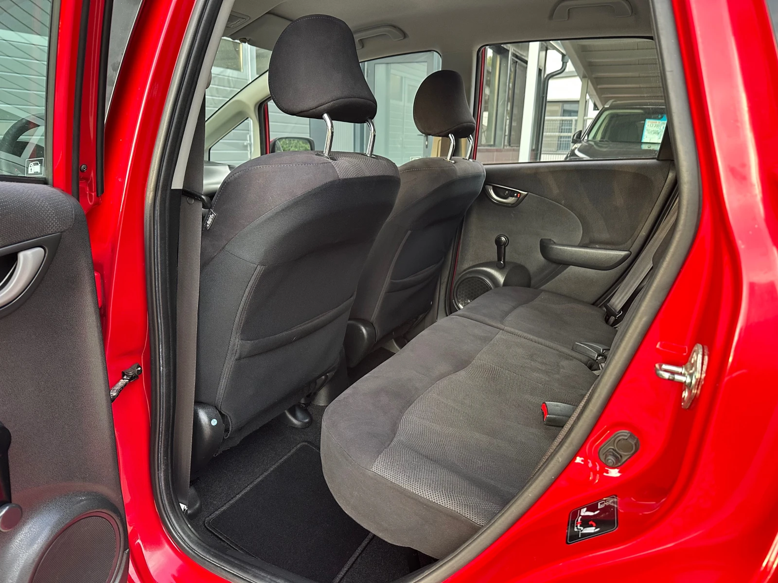 Honda Jazz 1.4i АВТОМАТ КЛИМАТРОНИК F1ФЕЙСЛИФТ, снимка 12 - Автомобили и джипове - 55228242