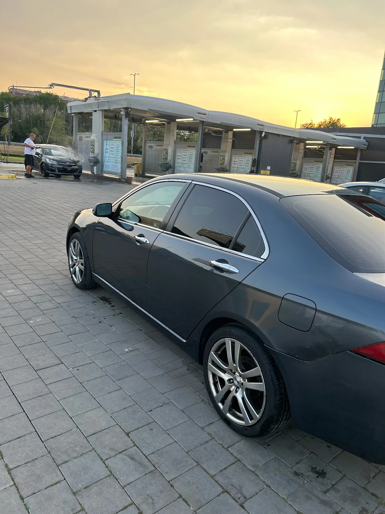 Honda Accord 2.2 i-CTDi, снимка 4 - Автомобили и джипове - 55893105