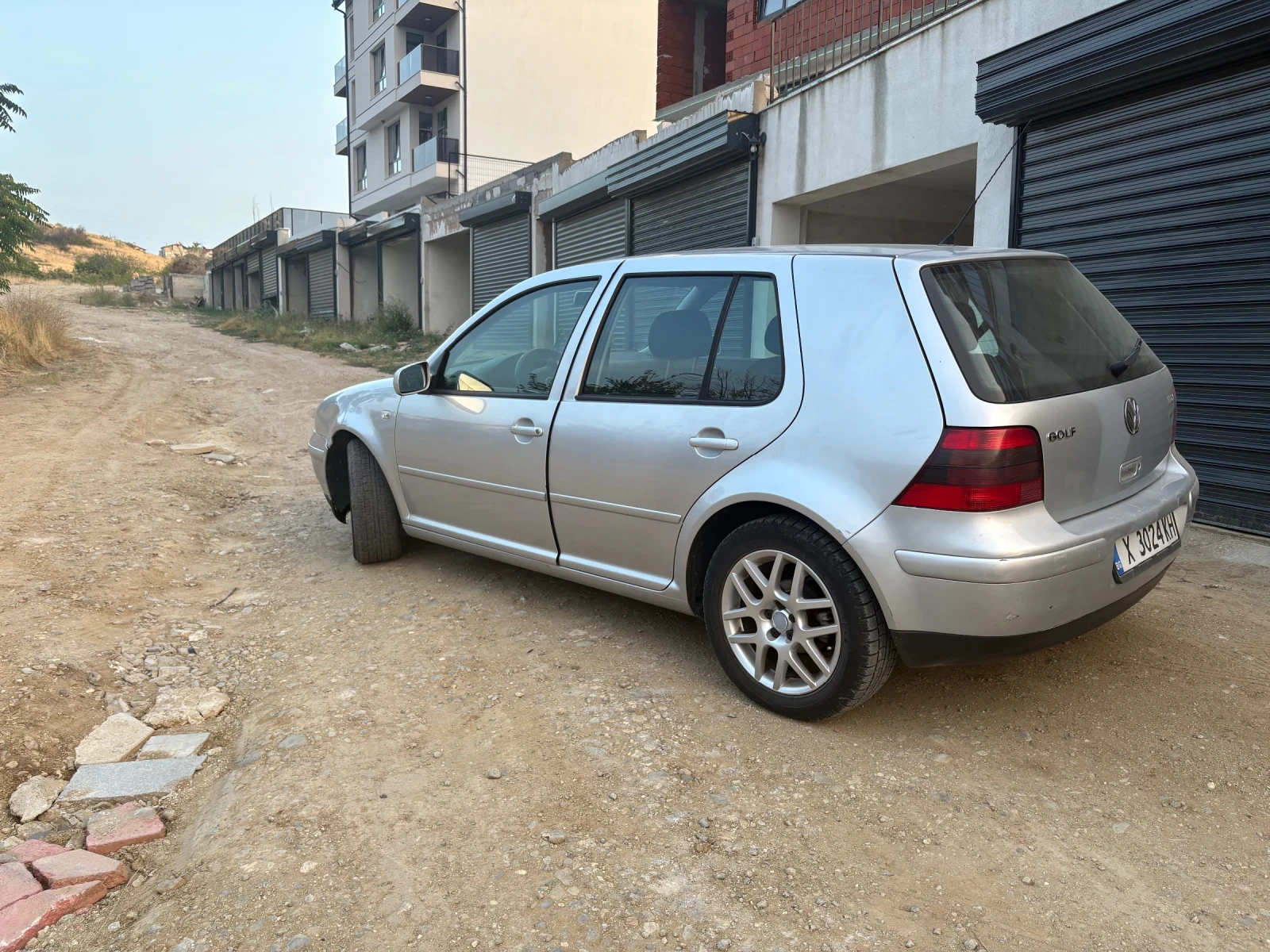 VW Golf 1, 9TDI АВТОМАТ, снимка 4 - Автомобили и джипове - 56005332