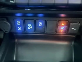 Toyota Hilux НОВА EXECUTIVE D4-D 2.8 ЛИЗИНГ, снимка 16