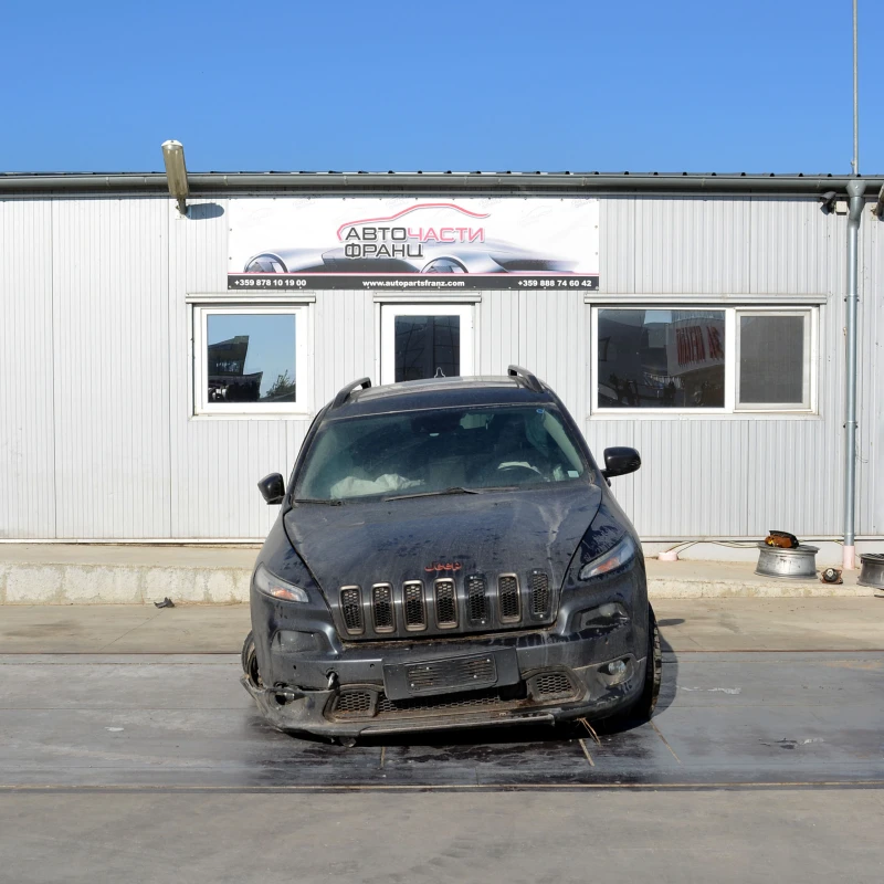 Jeep Cherokee 2.2 CRD, снимка 1 - Автомобили и джипове - 47714497