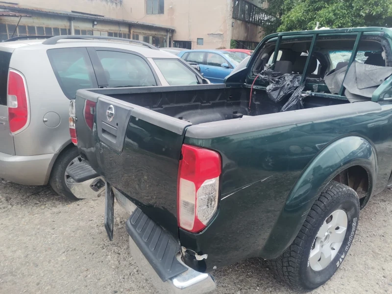 Nissan Navara 2.5DCI YD25 170КС, снимка 8 - Автомобили и джипове - 50239586