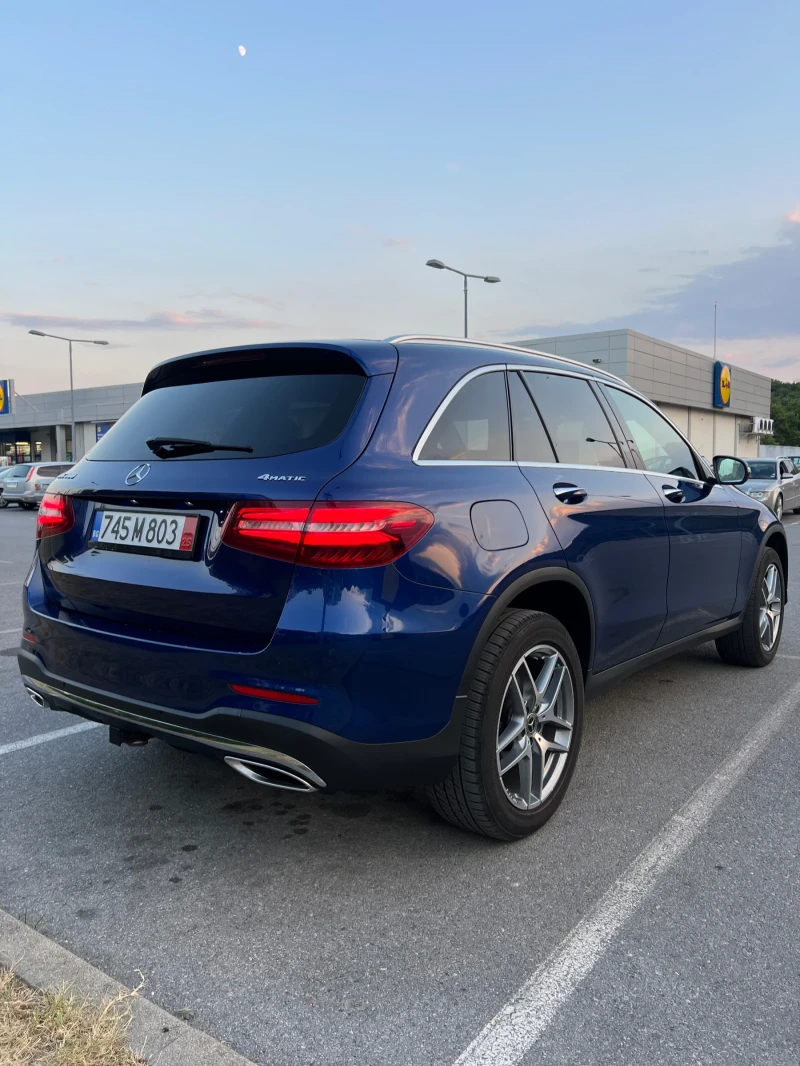 Mercedes-Benz GLC 300 AMG пакет, снимка 5 - Автомобили и джипове - 52139874