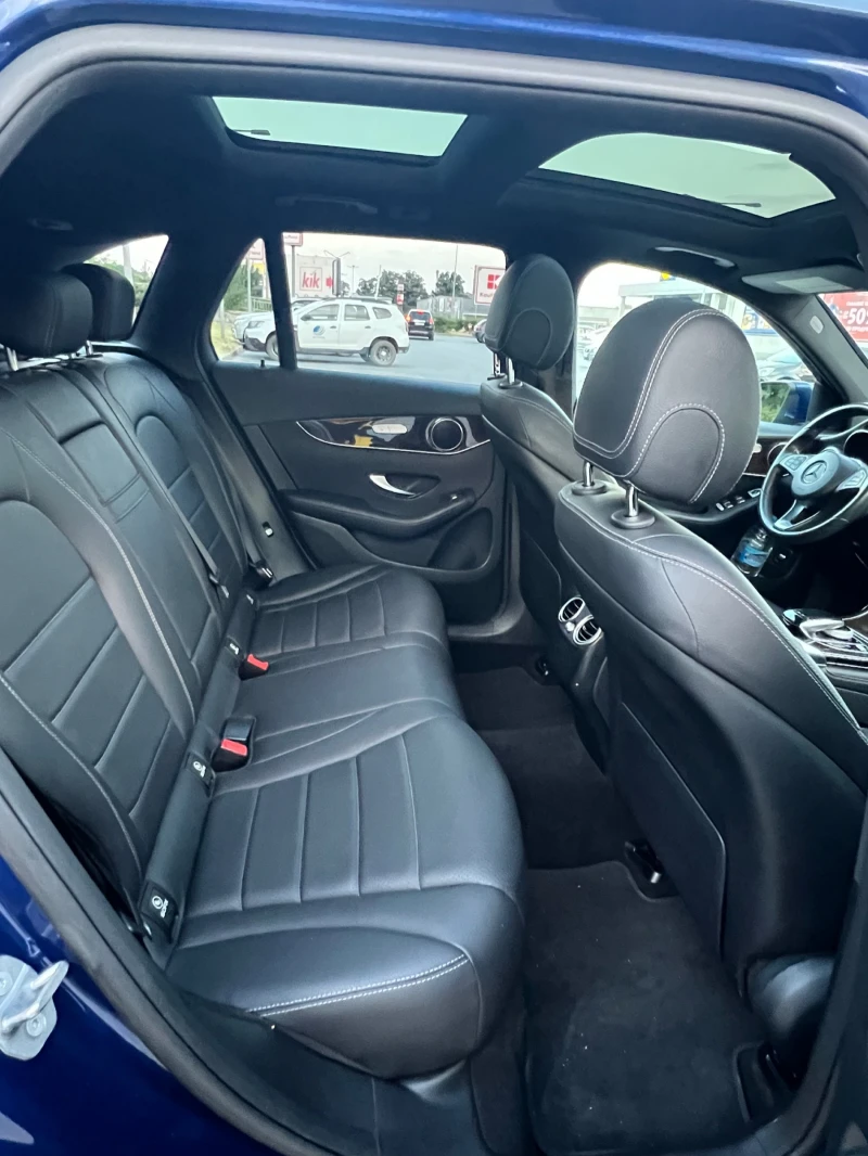 Mercedes-Benz GLC 300 AMG пакет, снимка 9 - Автомобили и джипове - 52139874