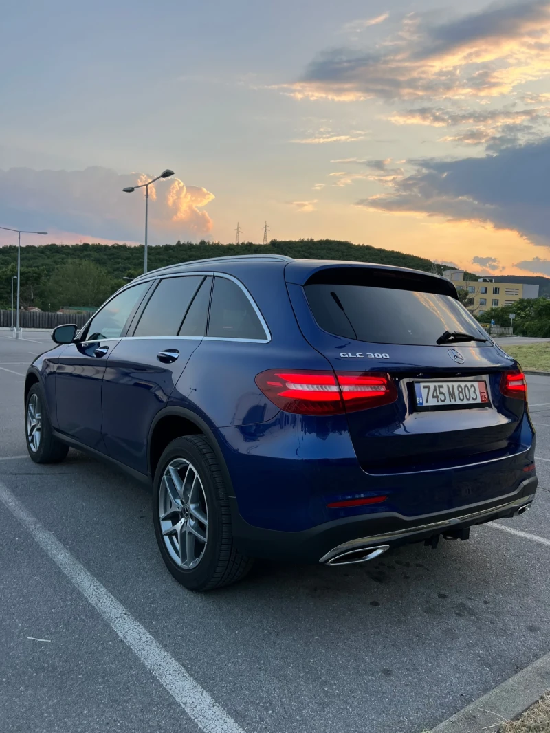 Mercedes-Benz GLC 300 AMG пакет, снимка 4 - Автомобили и джипове - 52139874
