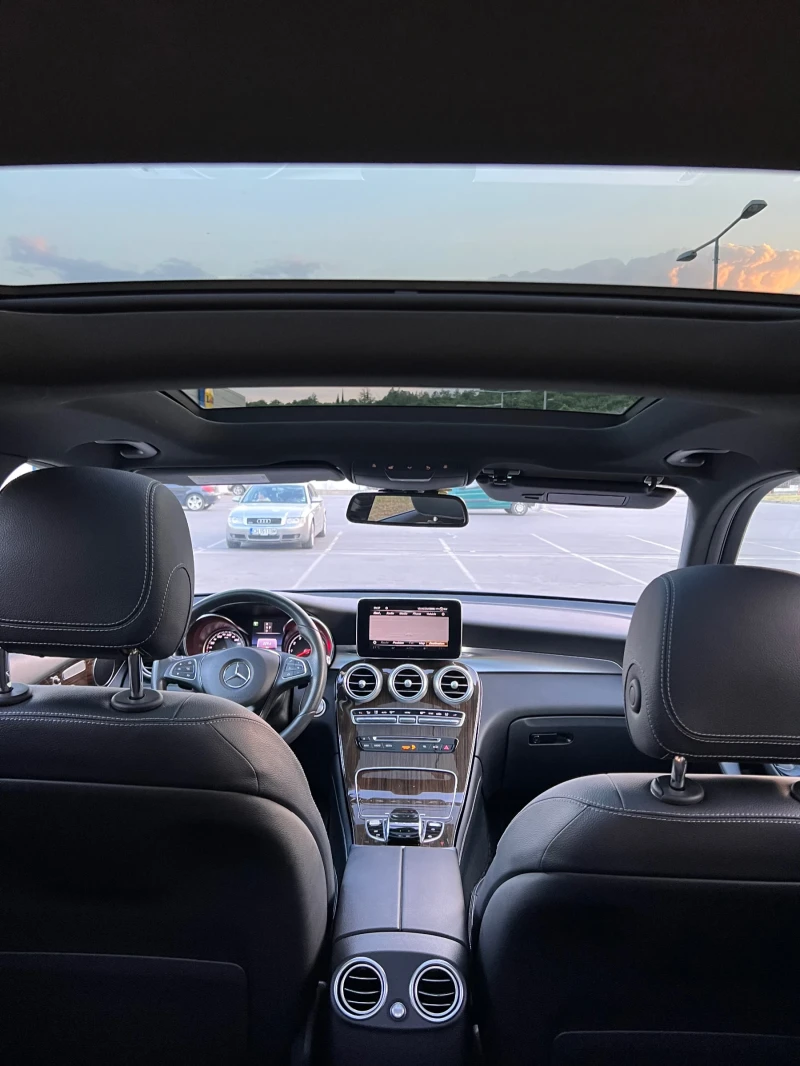 Mercedes-Benz GLC 300 AMG пакет, снимка 7 - Автомобили и джипове - 52139874