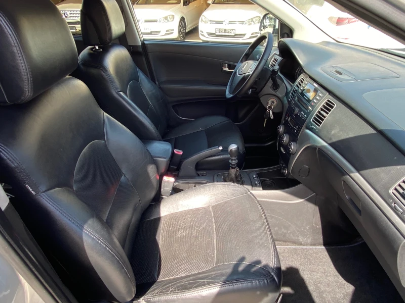 SsangYong Korando 2.0d 4x4 6ск. 175к.с.  ТОП СЪСТОЯНИЕ !!!!! , снимка 14 - Автомобили и джипове - 52197080