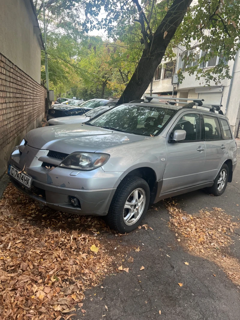 Mitsubishi Outlander, снимка 4 - Автомобили и джипове - 52678083