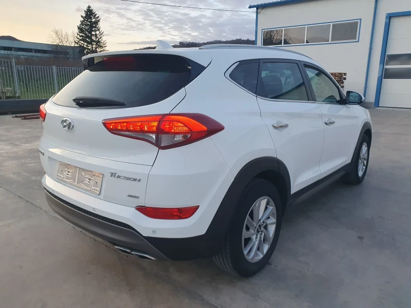 Hyundai Tucson 4х4 , снимка 8 - Автомобили и джипове - 52726120