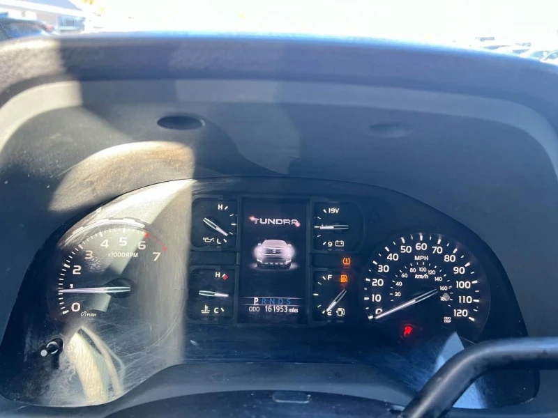 Toyota Tundra, снимка 8 - Автомобили и джипове - 53072660