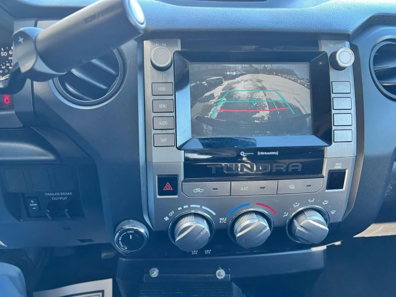 Toyota Tundra, снимка 10 - Автомобили и джипове - 53072660