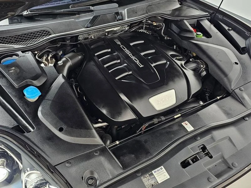 Porsche Cayenne 3.0 Diesel| 245к.с.| ВКЛ.ТЕХНОТЕСТ, снимка 6 - Автомобили и джипове - 55197707