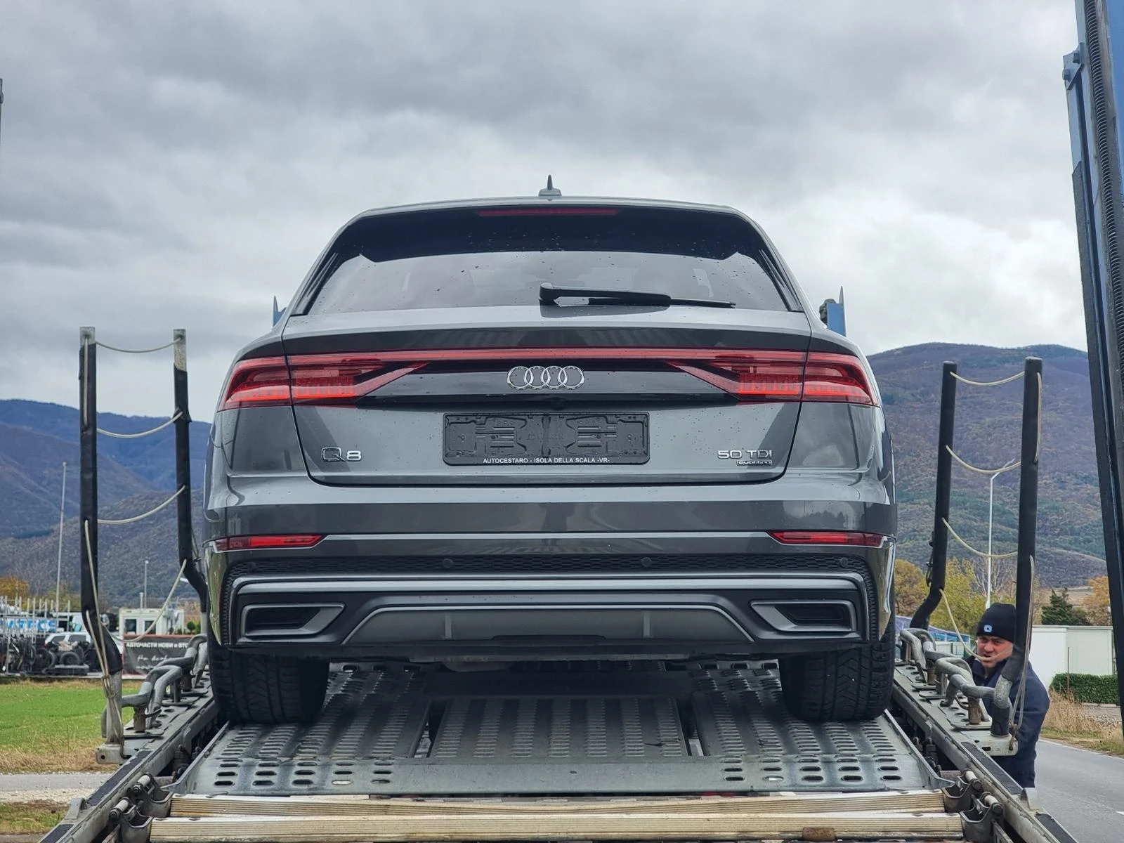 Audi Q8 Q8 SLine Panorama - [1] 