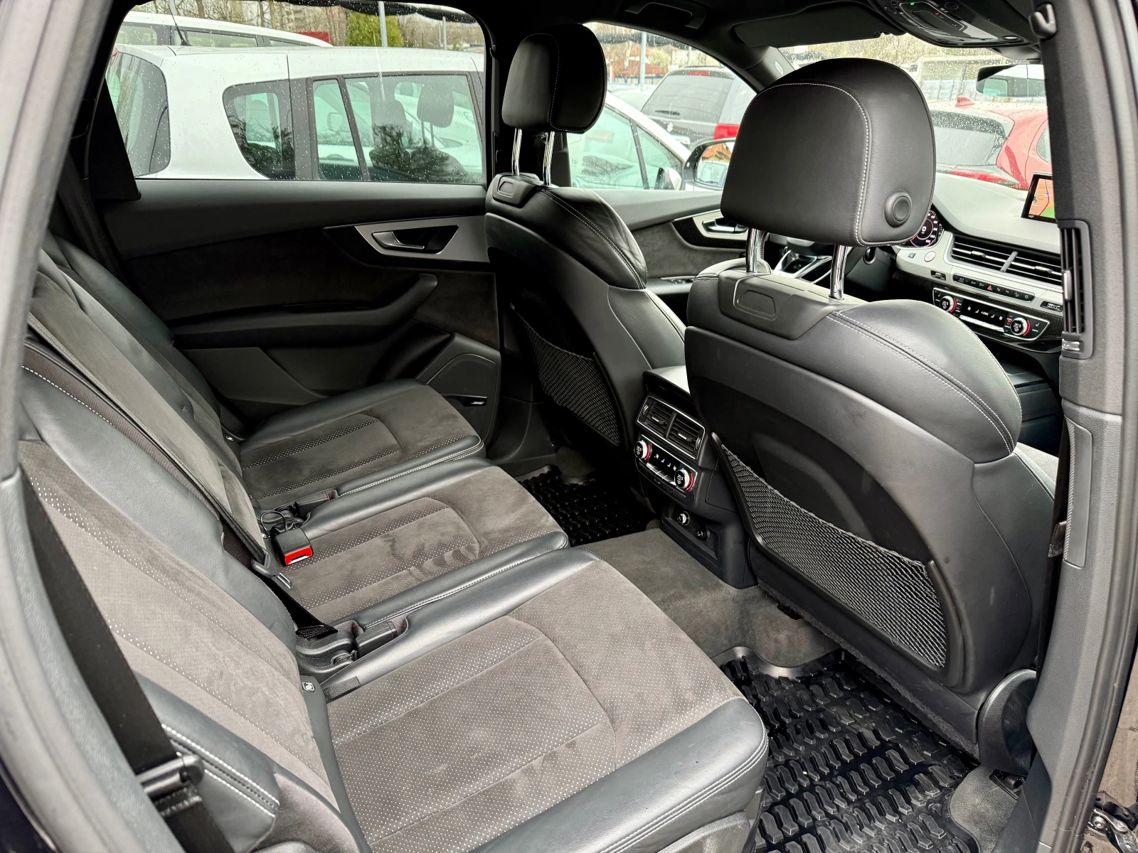 Audi SQ7 | Mobile.bg   16