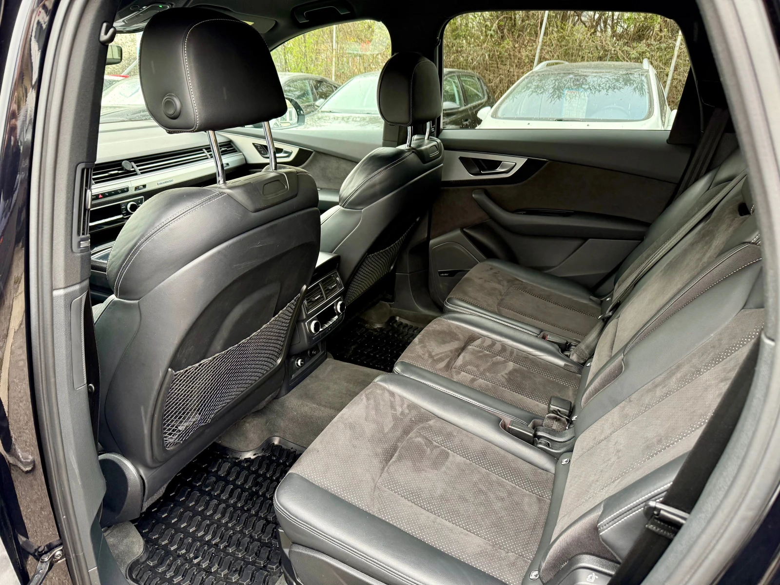 Audi SQ7 | Mobile.bg   15