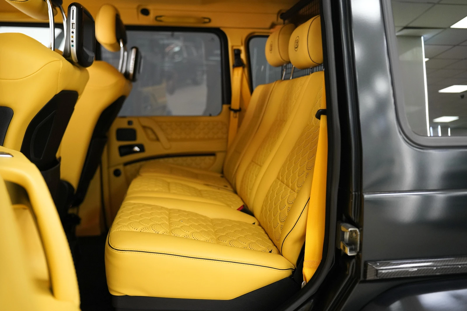 Mercedes-Benz G 63 AMG BRABUS Mod.2022 | Mobile.bg   11