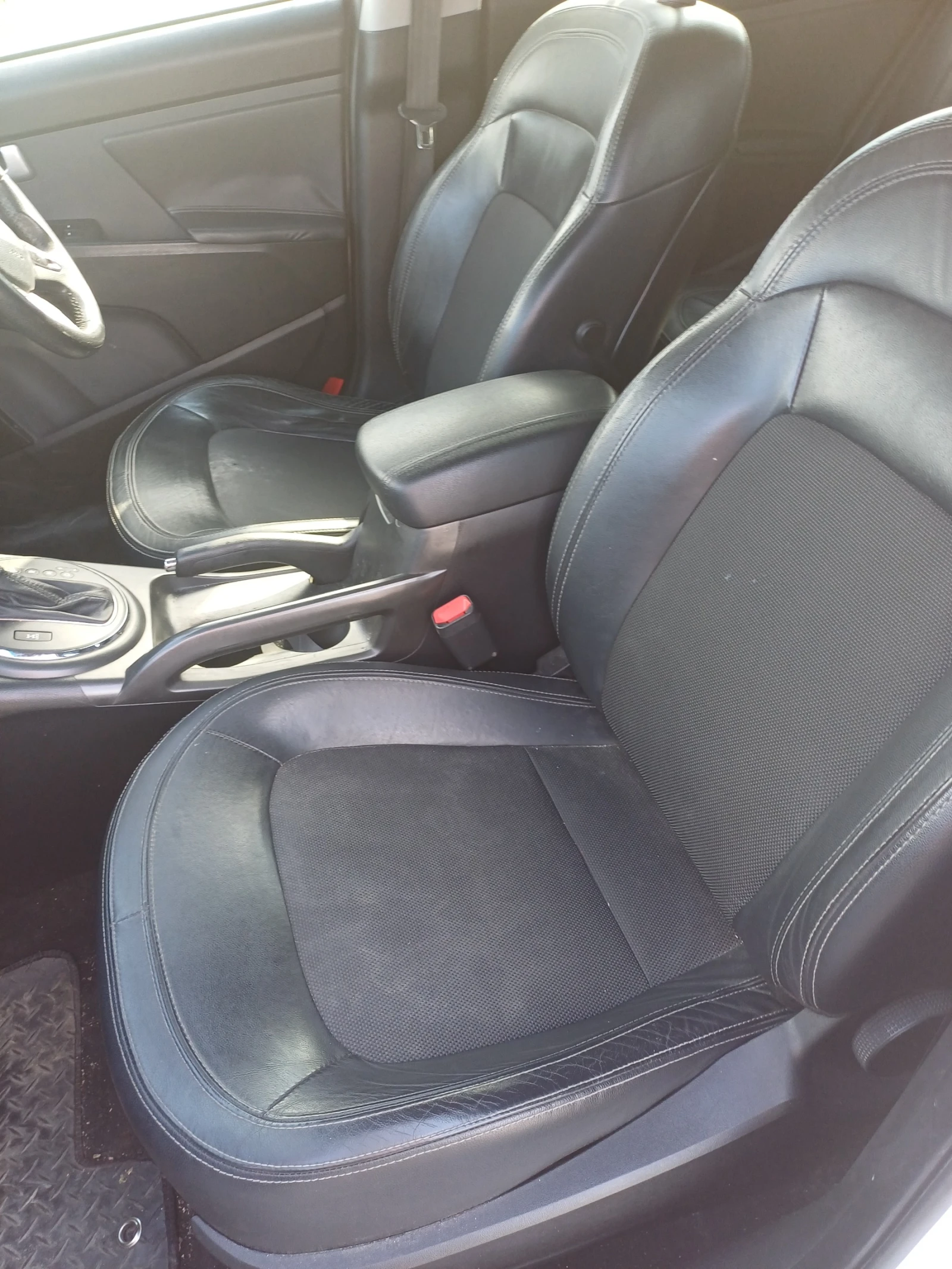 Kia Sportage 2.0crdi-136кс-на части - изображение 5