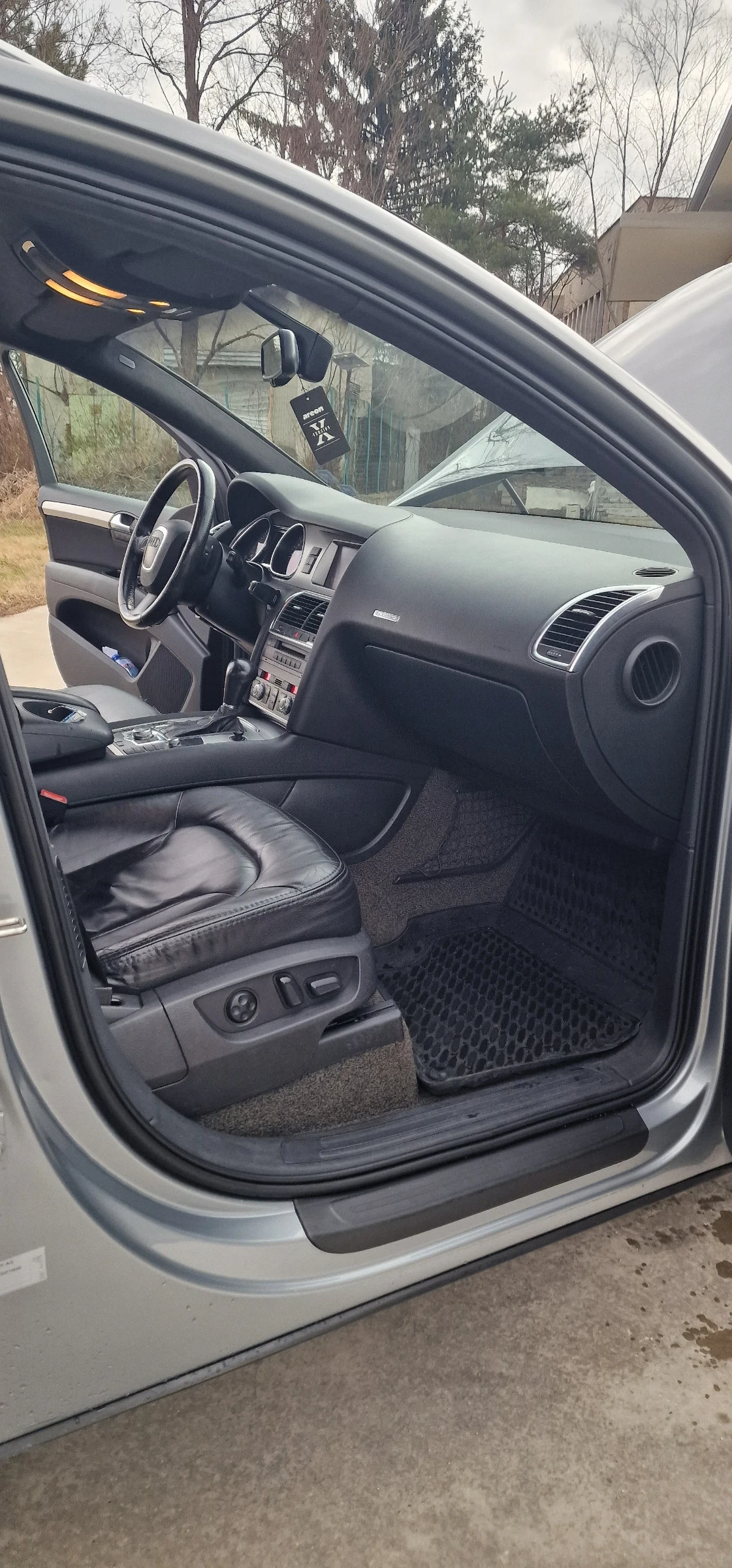Audi Q7 3.0 TDI 7 �����  | Mobile.bg � ����������� 11